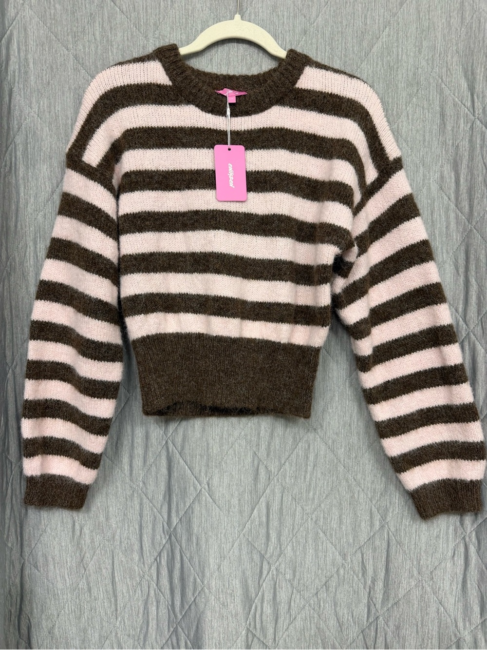 EDIKTED NWT Wool-Blend Penelope Fuzzy Striped Crop Crewneck Sweater